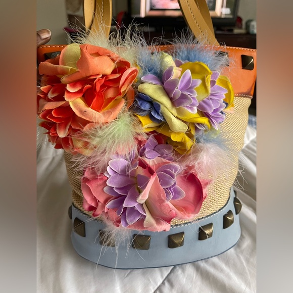 RARE Moschino cheap and chic Lauren suchel flower bucket bag - Picture 2 of 9